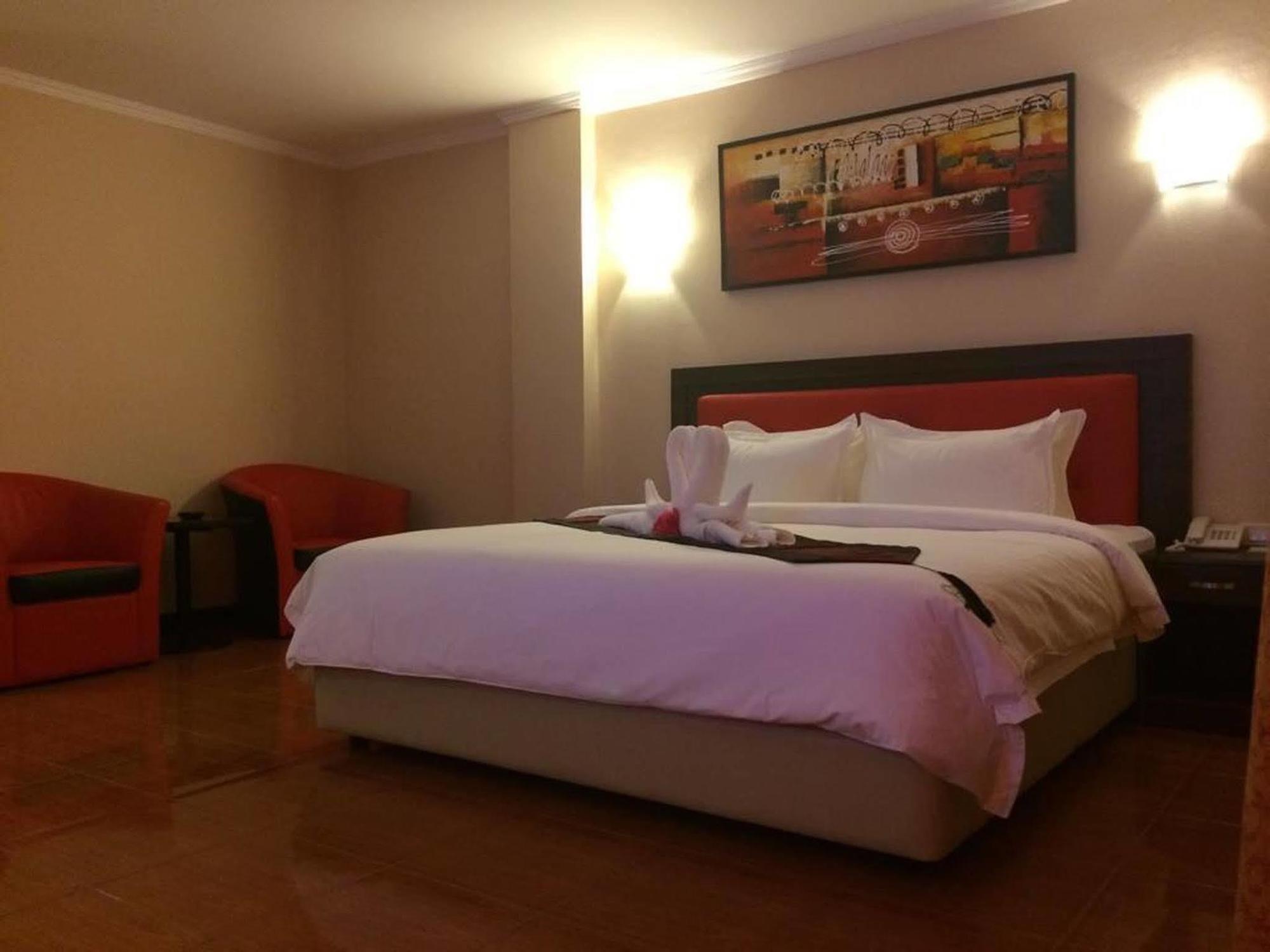 The Wai Hotel Danok Ban Khlong Phruan Экстерьер фото